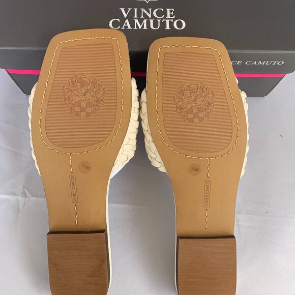 NWT Vince Camuto Leather Quilted Slide Sandals Creamy White- Arissa - Picture 6 of 6